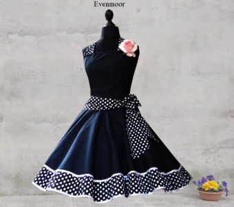 50er Jahr Tanzkleid Petticoat Schwarz Weiß Polkadots gesmokt