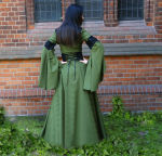 Mittelalterkleid "Annouschka" grün Schwarz Samtornament