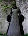 Dunkelelfen Kleid Mittelalter Brokat Kapuze 