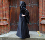 Edles Mittelalterkleid "Tuula" Schwarz Grau Silberborte